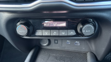 Nissan Juke 1.0 DiG-T N-Connecta 5dr Petrol Hatchback